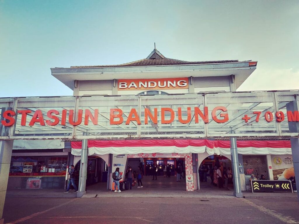 Info Jadwal Kereta Api Stasiun Bandung Kota Hari Ini Terbaru Tahun 2026