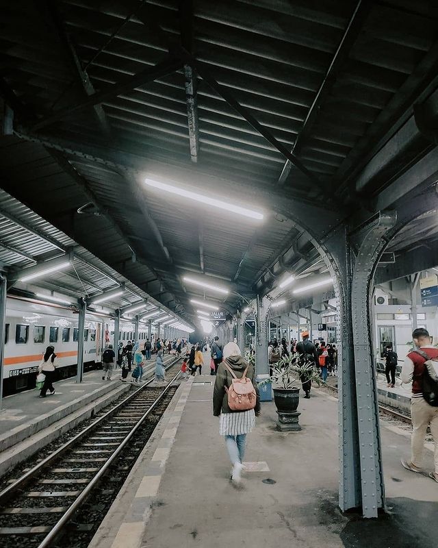 Gambar Foto Stasiun Jember Gambar Foto Stasiun Jember