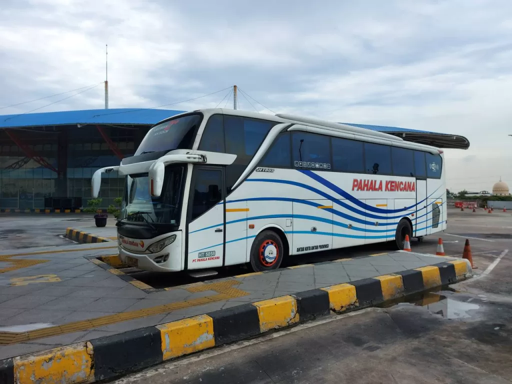 Jadwal dan Harga Tiket Bus & Travel Jakarta - Yogyakarta (Jogja)  Terbaru 2026