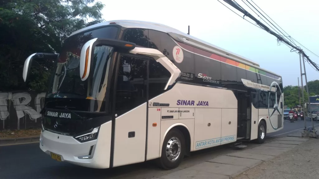 PO Bus Sinar Jaya: Sejarah dan Perjalanan PO Bus Sinar Jaya: Sejarah dan Perjalanan