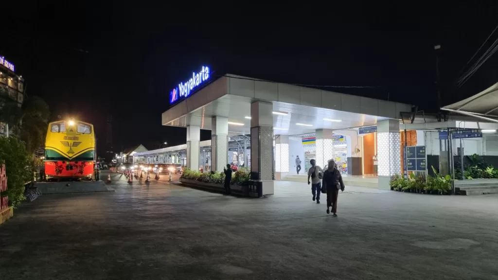 FAQ Tentang Kereta Api KAI dari Jakarta ke Yogyakarta FAQ Tentang Kereta Api KAI dari Jakarta ke Yogyakarta