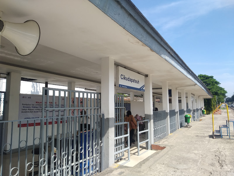 Stasiun Cikudapateuh (CTH)