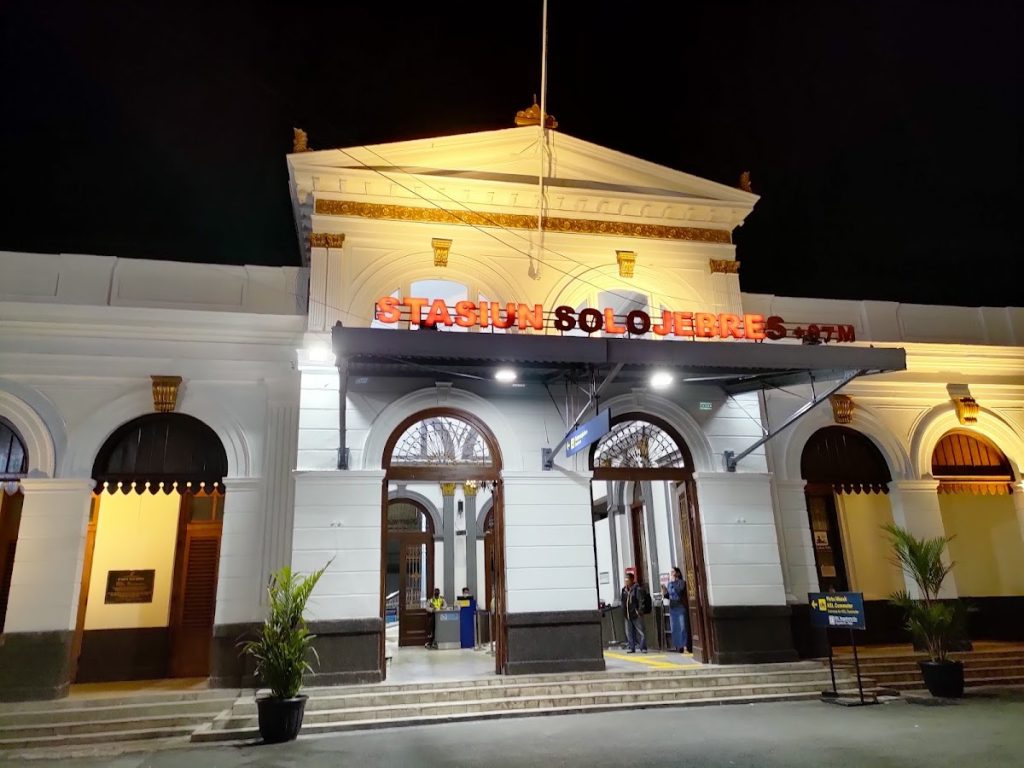 Jadwal & Tiket Kereta Api Solo Jebres – Jakarta Pasar Senen Terbaru Di 2026 Jadwal & Tiket Kereta Api Solo Jebres – Jakarta Pasar Senen Terbaru Di 2026