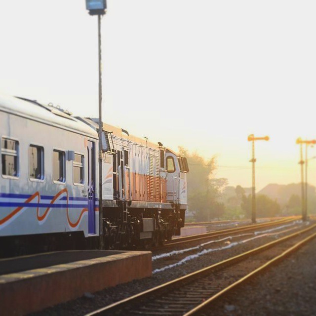 Sejarah dan Asal Nama Kereta Api Jayabaya Sejarah dan Asal Nama Kereta Api Jayabaya